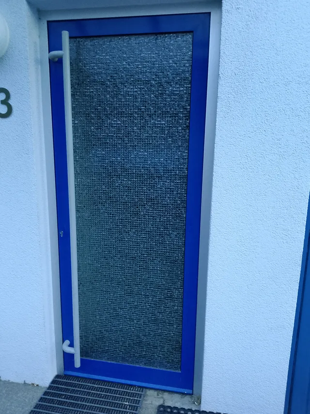 Haustür zugefallen, Hund allein in der Wohnung